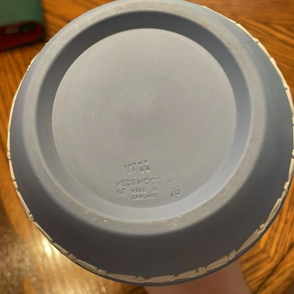 Wedgwood Blue Jasperware 7.5 " Vase - Picture 6 of 8